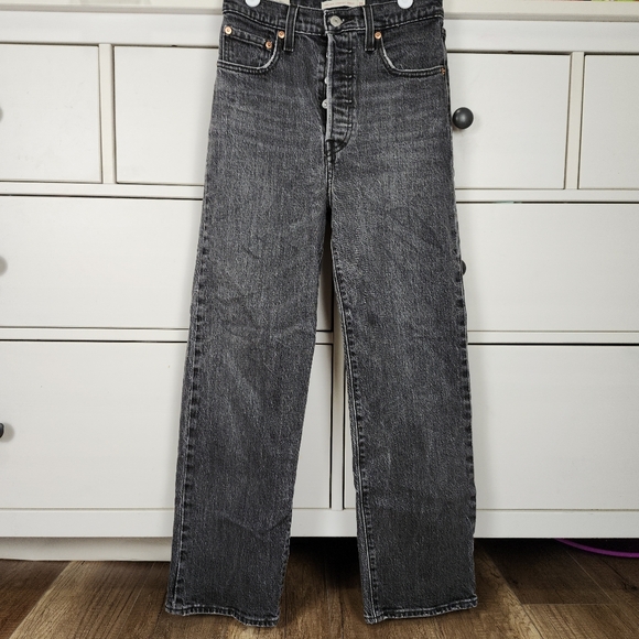 LEVI'S Premium Ribcage Straight Ankle Jeans Well Worn Black high Rise Women 25 - Picture 3 of 17